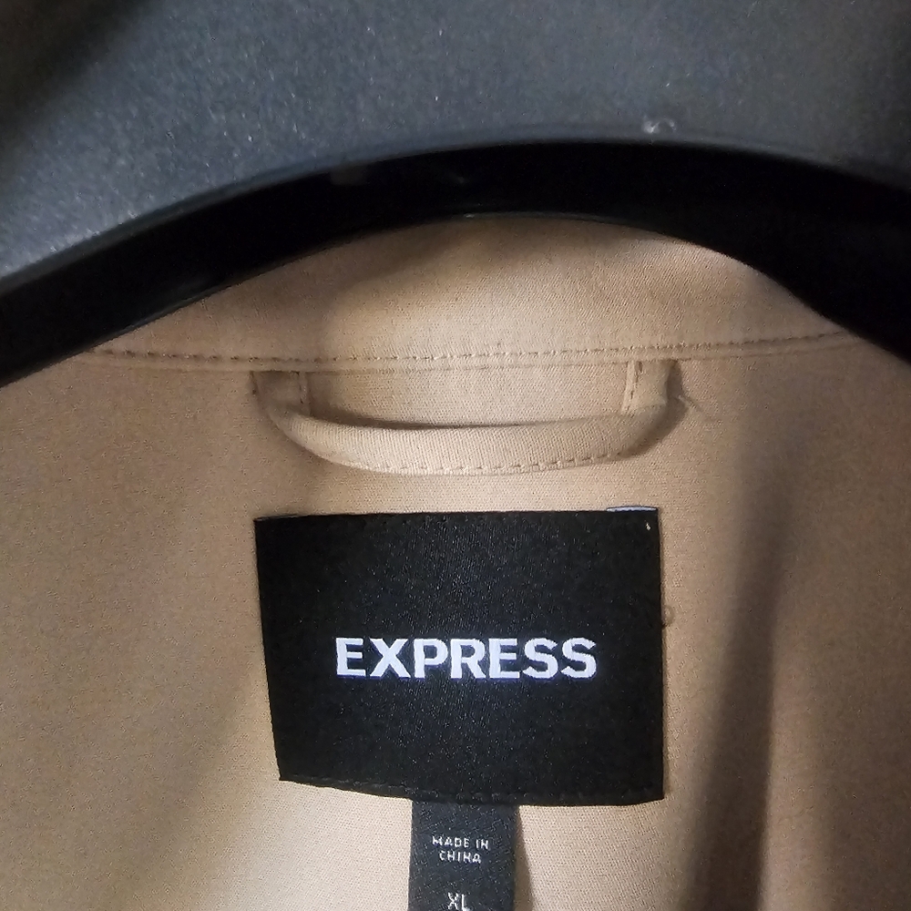 Express Beige Trench Coat - Picture 4 of 4